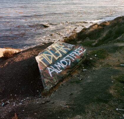 FIDLAR — Almost Free