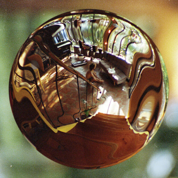 FKJ — V I N C E N T