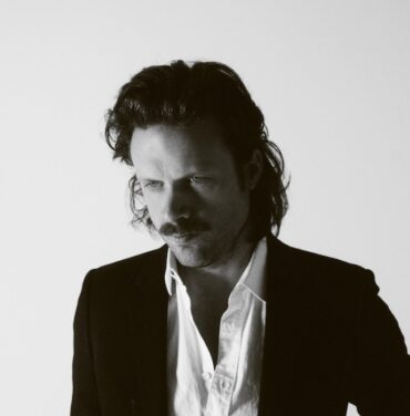 Father John Misty le hace un cover a The Velvet Underground