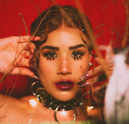 Fer Altuzar estrena “Brillo en soledad”