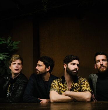 Foals lanza el video de 