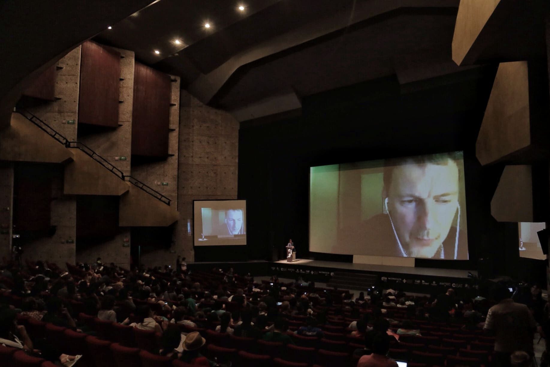 Una conferencia sui géneris con Michel Gondry en el #GIFF2014