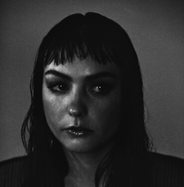 Escucha el el nuevo sencillo de Angel Olsen