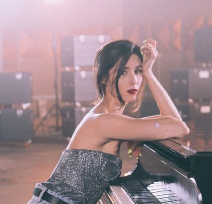 “Flotando”, lo nuevo de Francisca Valenzuela