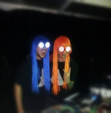 Escucha el nuevo remix de los Frikstailers a El Guincho