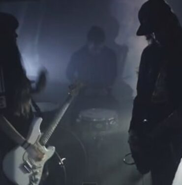 Guitarrazos y ritmos intoxicantes en 