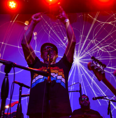 Hipnosis presenta: Sonido Gallo Negro en Foro Indie Rocks!