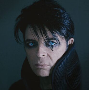 Gary Numan estrena el sencillo “Now and Forever”