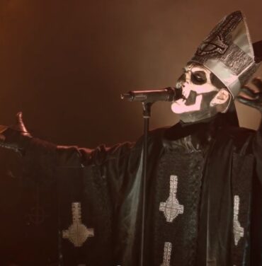 Ghost estrena video para “Monstrance Clock”