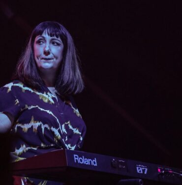 Escucha el nuevo remix de Gillian Gilbert (New Order)