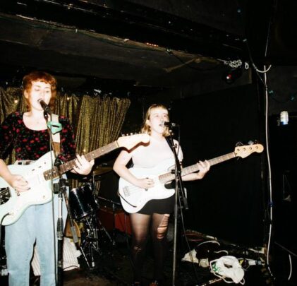 Girlpool comparte video de “It Gets More Blue”