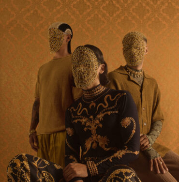 Glass Beams anuncia EP y estrena “Mahal”