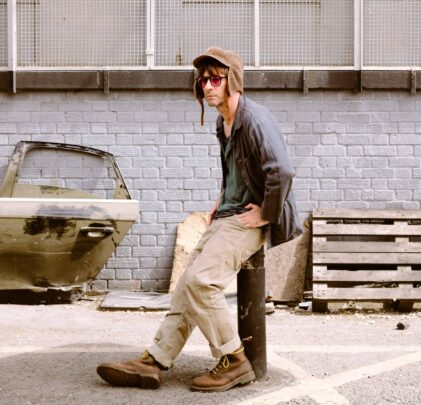 Graham Coxon presenta “Yoga Town”