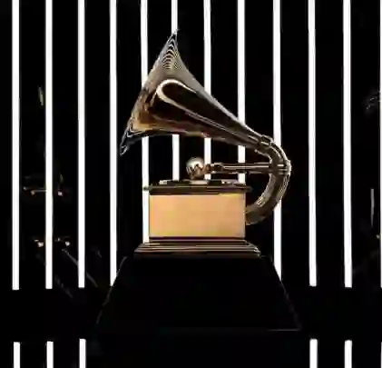 ¡Listos los nominados al Grammy 2025!