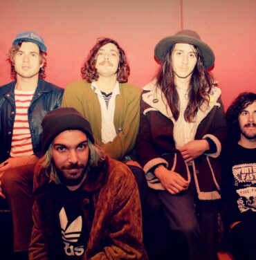 The Growlers: Borrachos y Escandalosos
