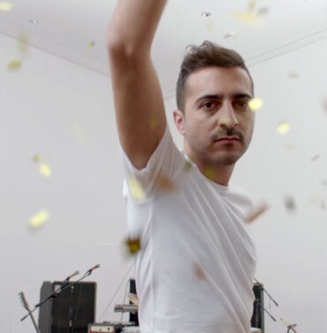 El Guincho se presentará en el Foro Indie Rocks!