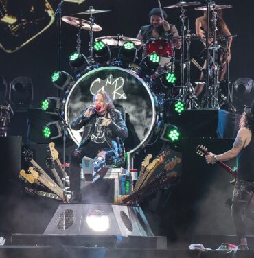 Guns N' Roses en el Palacio de los Deportes