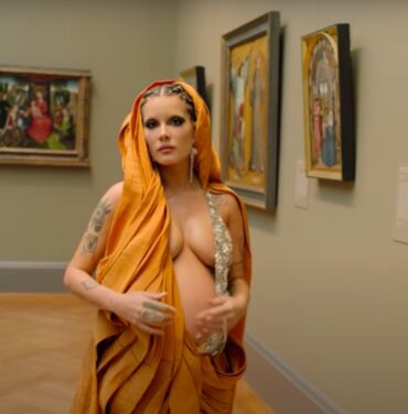 Halsey anuncia disco y filme