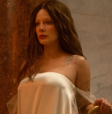 Halsey comparte un adelanto de 'If I Can’t Have Love, I Want Power'