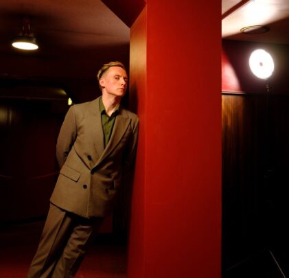 “Nancy Dearest”, lo nuevo de Hamish Hawk