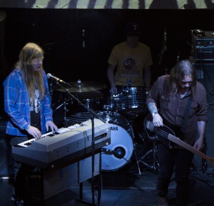 NRMAL+ AUSTIN PSYCH FEST, distorsión, nostalgia y psicodelia