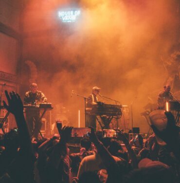 Hot Chip + Los Cogelones en House Of Vans