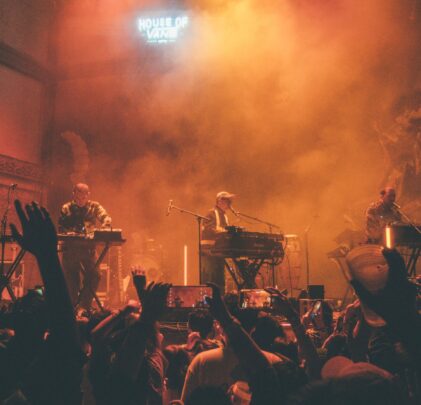 Hot Chip + Los Cogelones en House Of Vans