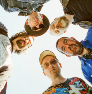 “Freakout/Release”, lo nuevo de Hot Chip