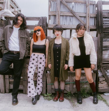 Howless comparte video para “Unlucky”