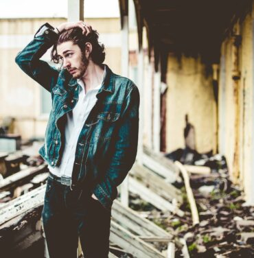 Hozier comparte el video para 