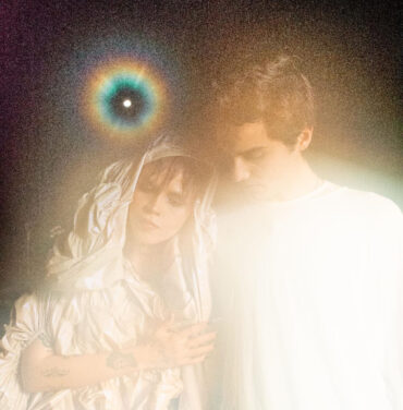 Bruses estrena “Bestia” con Humbe