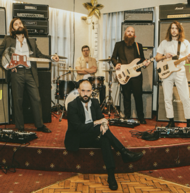 IDLES anuncia su nuevo álbum 'Ultra Mono'