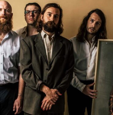 Mira “CAR CRASH”, el nuevo video de IDLES