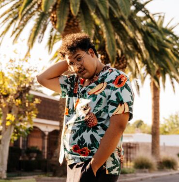 Alex Cuba se une a Dromedarios Mágicos en “¿A Dónde Vamos?”