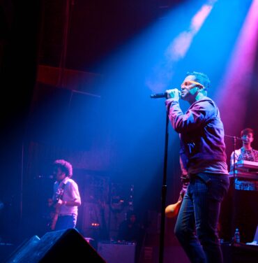 Fiesta Disco-Funk en El Plaza con Los Amigos Invisibles