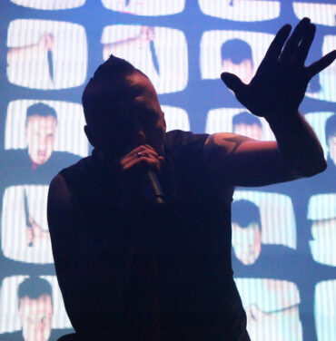 Suicide Commando: fina destrucción en el Circo Volador