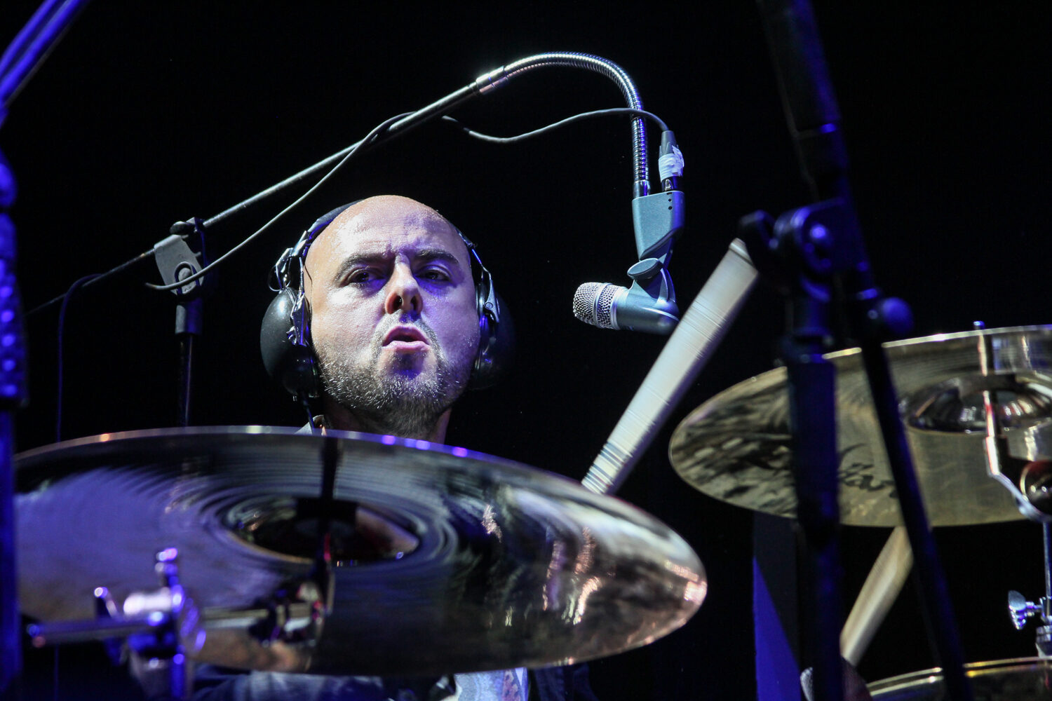 El Columpio Asesino y la demolición de las paredes