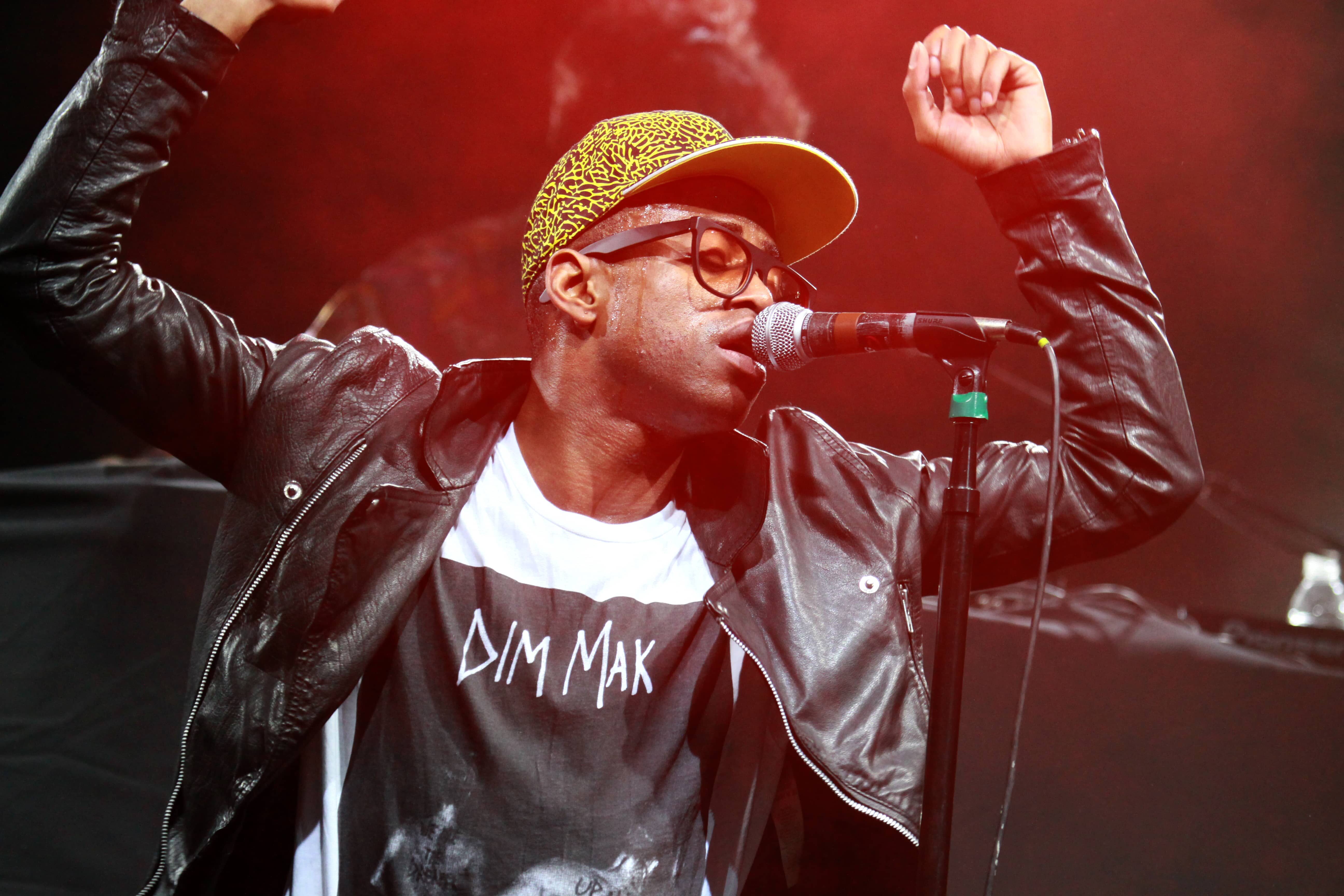 6º Aniversario y Sicario echa la fiesta por la ventana