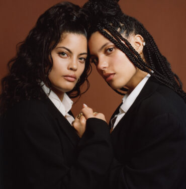 Ibeyi versiona “Rise Above” de Black Flag