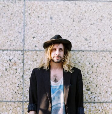 Escucha el LP debut de Iggy The Eskimo