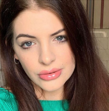 Indy Yelich (hermana de Lorde) estrena “Threads”