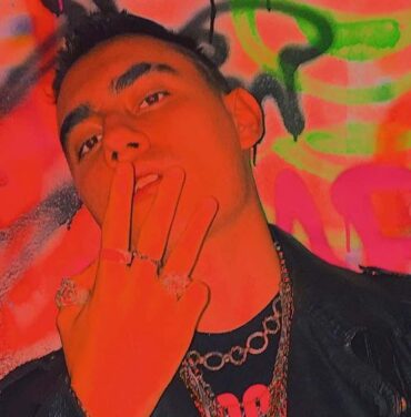 Ivanavenirtusamigos, flow digital escondido entre glitch