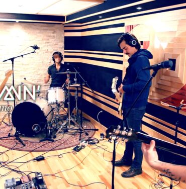 Jammin' presenta a Reyno