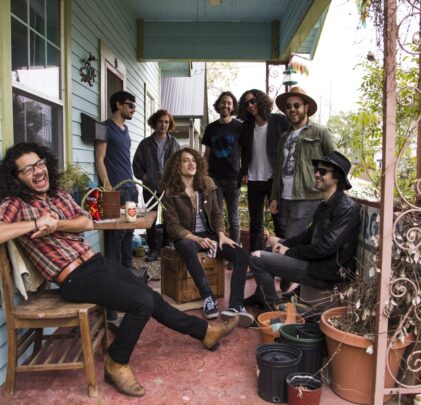 On the road: Caravana 2016