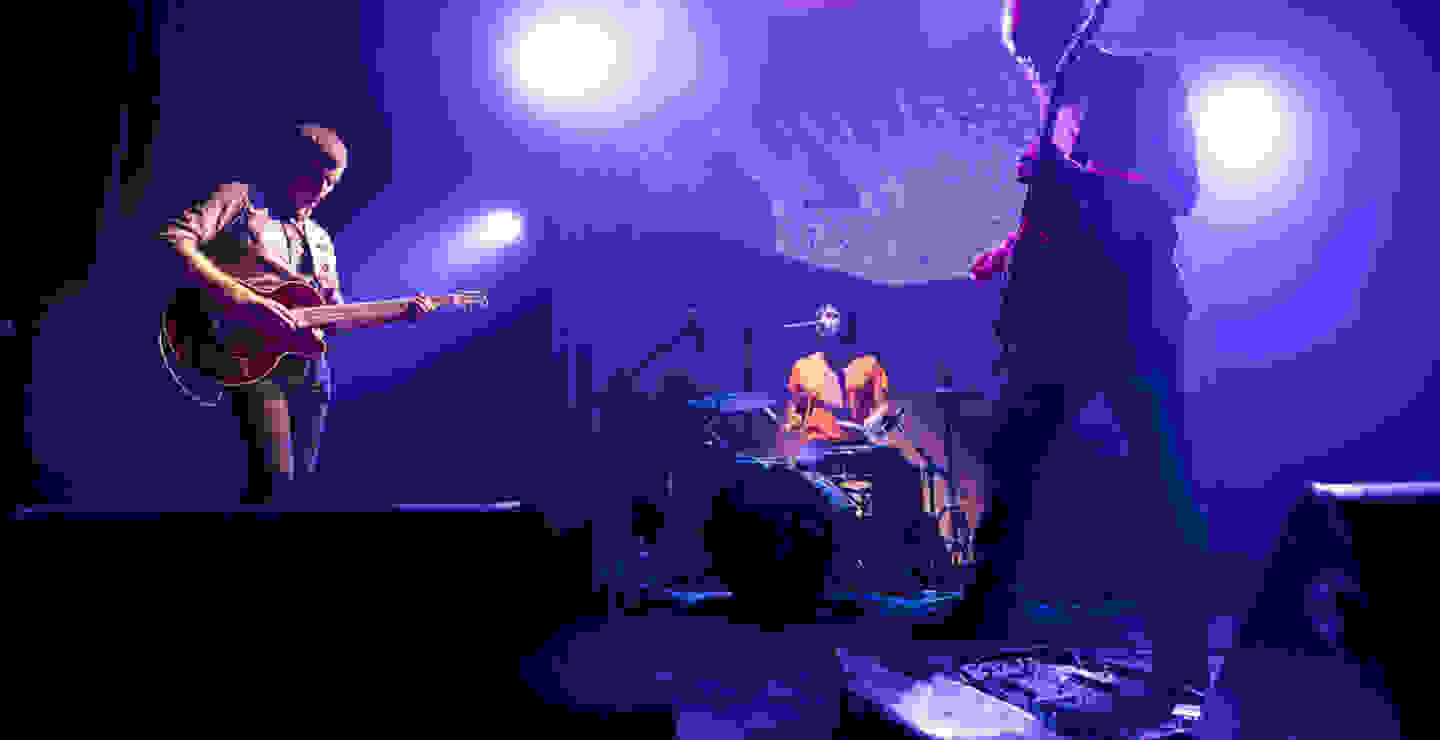 10 000 Russos en el Foro Indie Rocks!