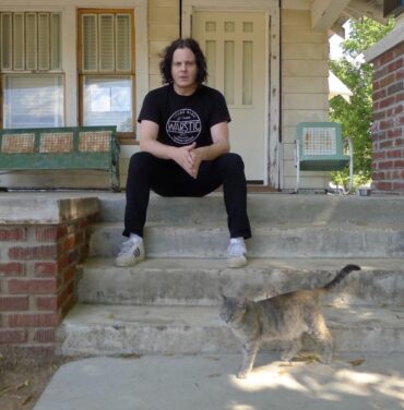 Jack White lanza tornamesa junto a Shinola