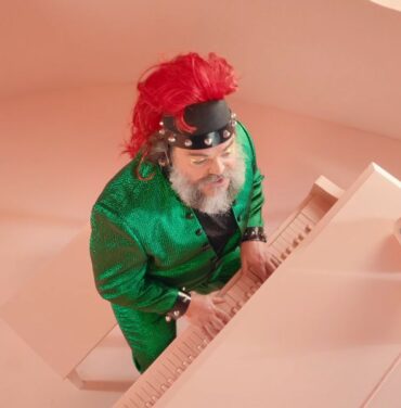 Jack Black derrite nuestros corazones con “Peaches”