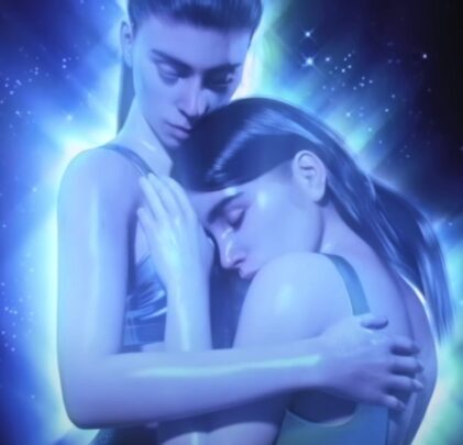 Javiera Mena estrena “Corazón Astral”