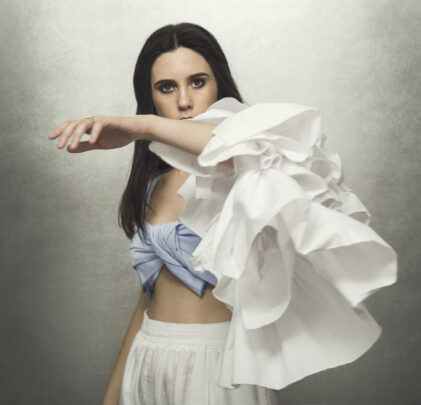 Javiera Mena estrena video