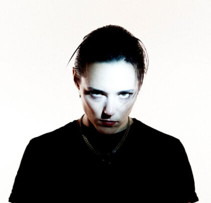 Jehnny Beth estrena su sencillo “Innocence”